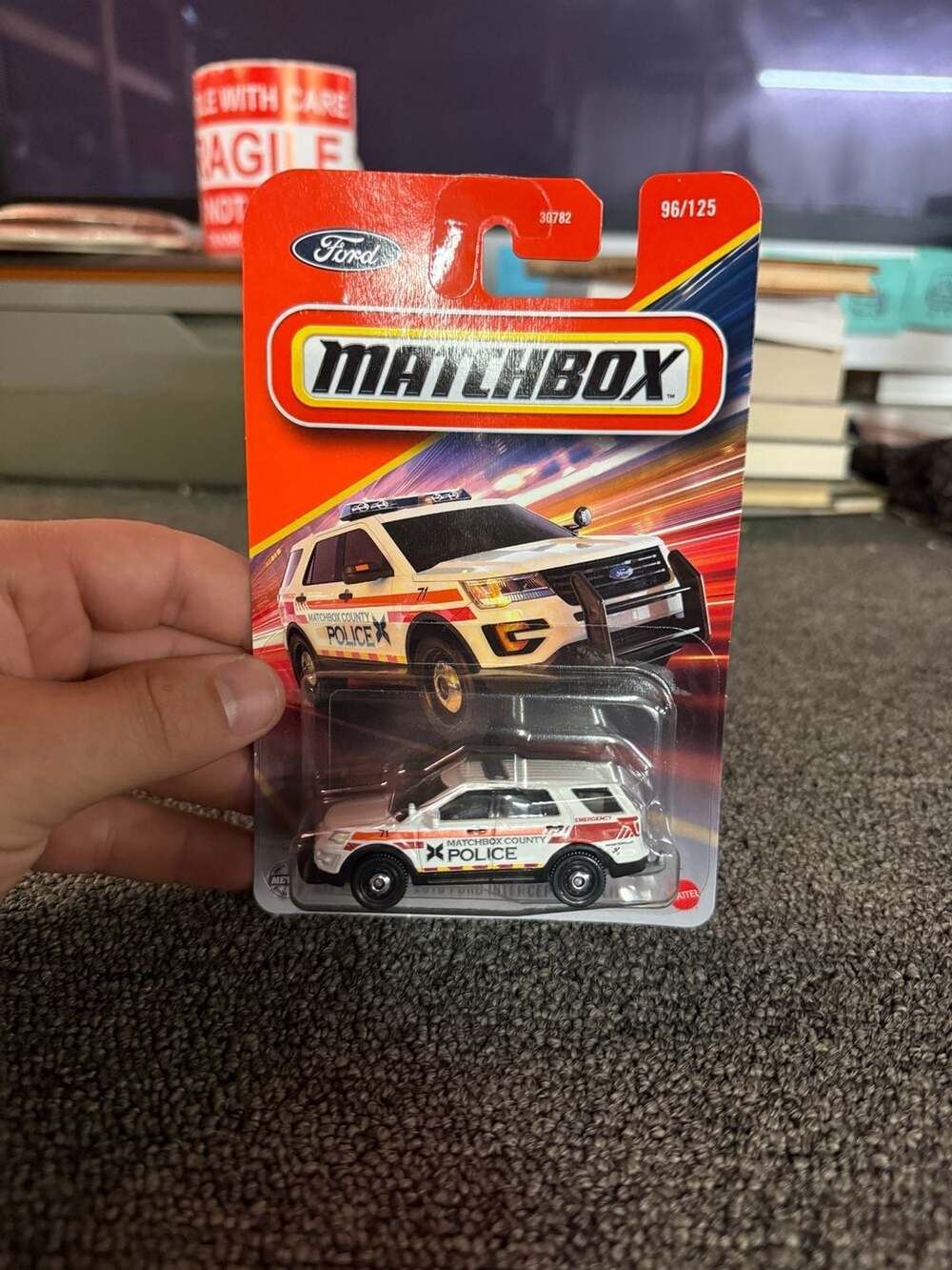 Matchbox 2016 Ford Interceptor Utility Police Car 1/64 Diecast Vehicle